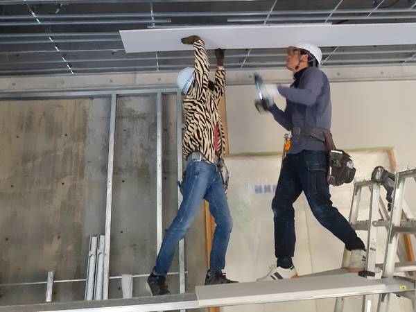 維新百年記念公園スポーツ文化センター