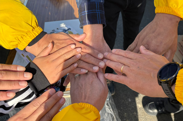 防府読売マラソン大会で給水ボランティアをしました